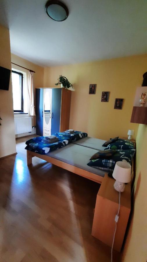 Penzion U Statku Lodherov Exterior foto